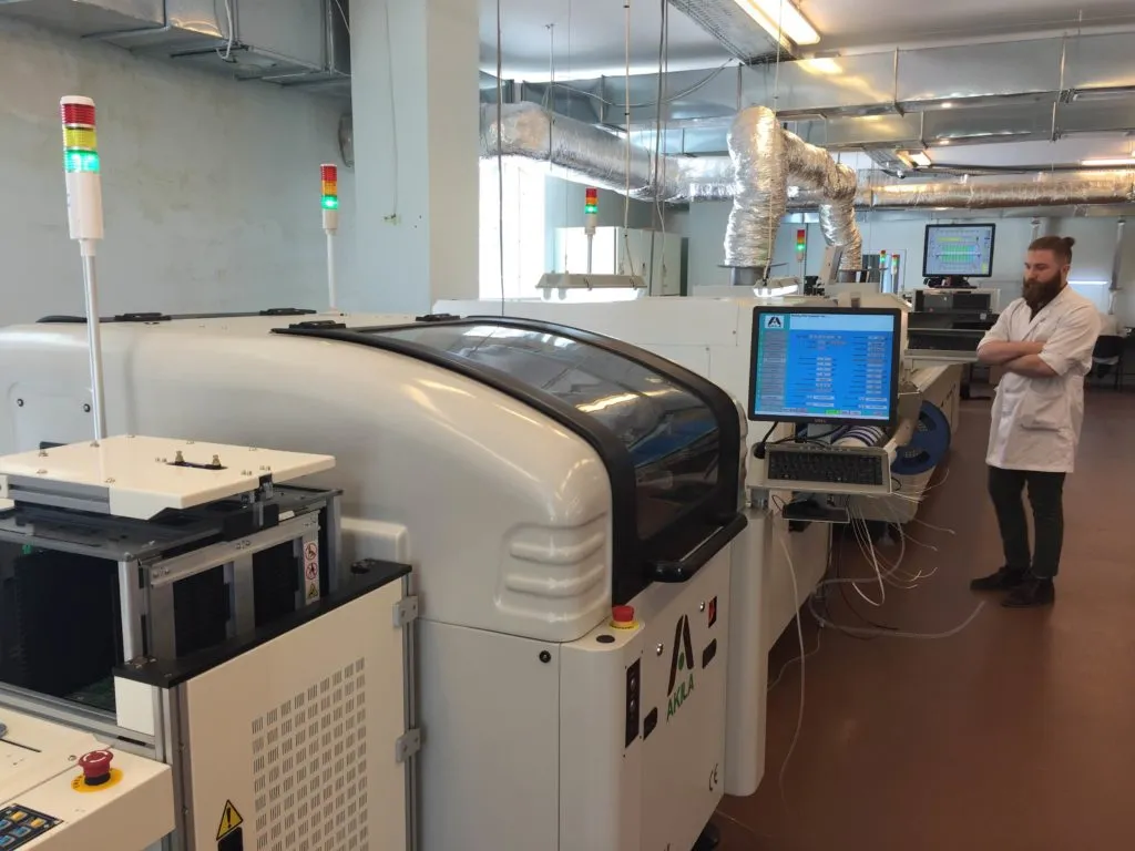 Грузинские телевизоры настроены на Европу 2 IMG 3471 экономика AGMicroelectronics, Грузия, промышленность, Рустави, телевизор