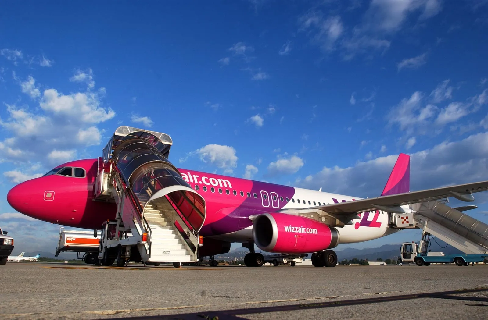 Wizz Air отложил сроки введения 12 новых рейсов из Кутаиси 1 59102ed65639c5db7e9a9814560500bf новости Wizz Air, wizzair, Кутаиси, Кутаисский аэропорт