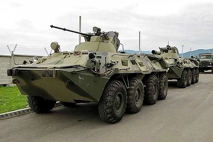 Россия перевооружила базу в Абхазии на 80% 5 btr 80 m военная база военная база
