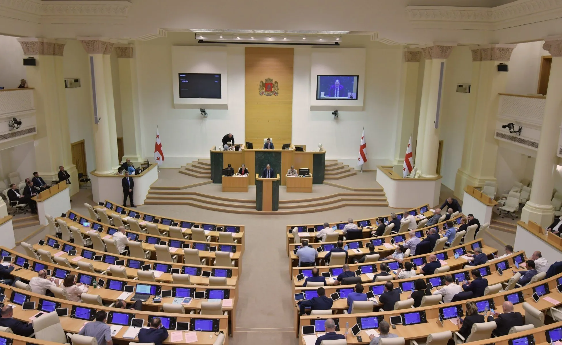 Полномочия депутатов парламента Грузии официально признаны 3 Parliament 4 новости Выборы 2020, парламент Грузии