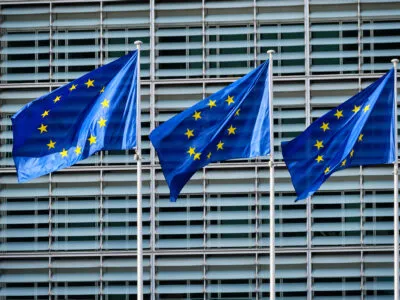 eu flags in front of european commission 2022 03 15 06 13 45 utc новости война-2008, Грузия-ЕС, Грузия-Россия