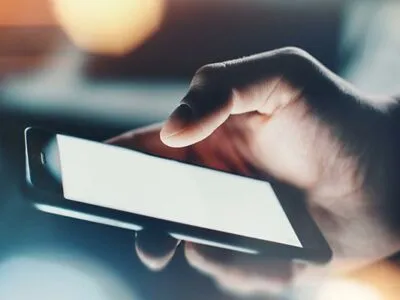 mobilnii новости мобильные телефоны, Педагог, школы Грузии