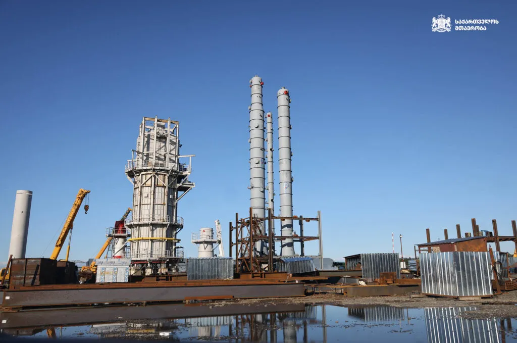 EU includes Kulevi refinery in 21st sanctions package against Russia