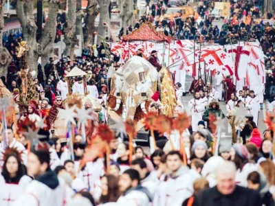 В Тбилиси прошло рождественское шествие "Алило" 3 alilo gnta новости Алило