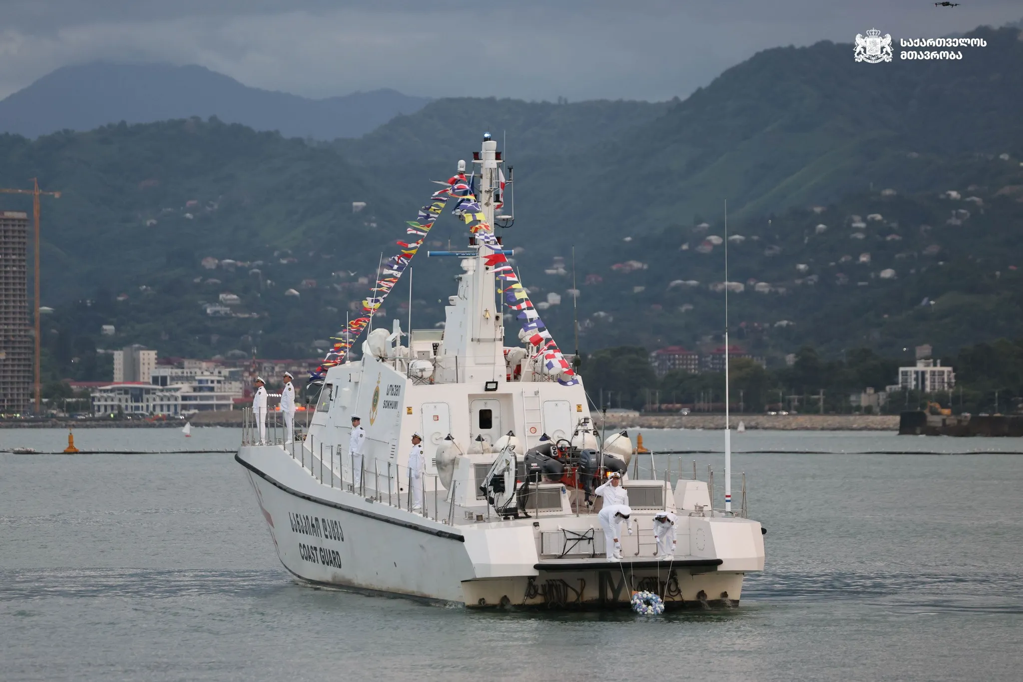 Агентство окружающей среды: вода в Черном море - в пределах нормы 2 chernoe more korabl gemi новости качество воды в море, Туризм в Грузии, Черное море