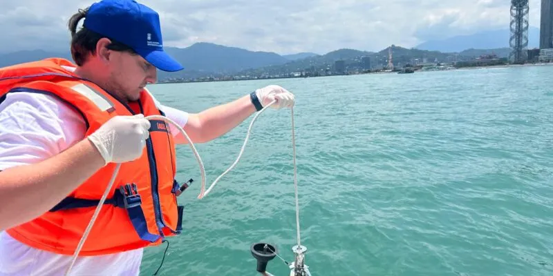 Агентство окружающей среды: вода в Черном море - в пределах нормы 1 chernoe more новости качество воды в море, Туризм в Грузии, Черное море
