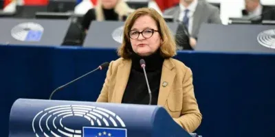 luazo natali e1750393607704 политика евродепутат, камит, Натали Луазо