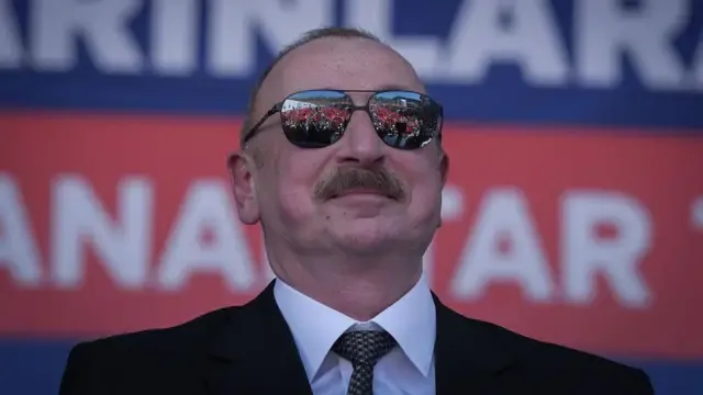 «Азербайджан не готов быть подчиненным»: чем закончится ссора Баку с Москвой? 1 05d8c950 5840 11f0 af0c b19c75e243db.jpg Новости BBC Азербайджан-Россия