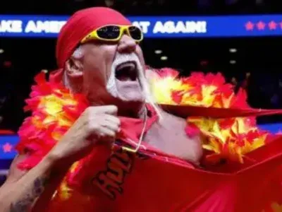 Умер самый известный рестлер в мире Халк Хоган 3 f126c980 68ac 11f0 a7a7 2fa09728ca14.jpg Новости BBC Халк Хоган