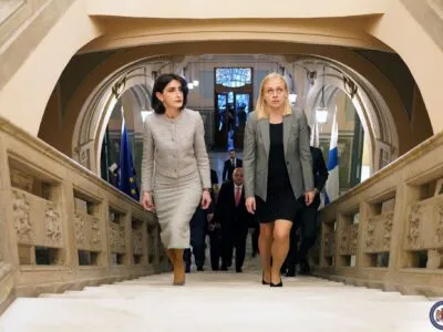 559186786 1376043034522328 5746123025485947636 n политика политика