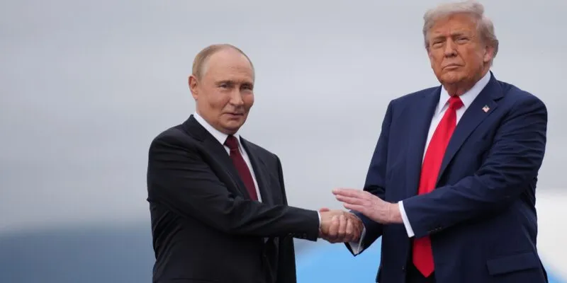 Первые санкции Трампа против России за войну в Украине вступают в силу. Сработают ли они? 1 10631470 c5fa 11f0 9c13 f920cfeeae8d.jpg Новости BBC санкции против России