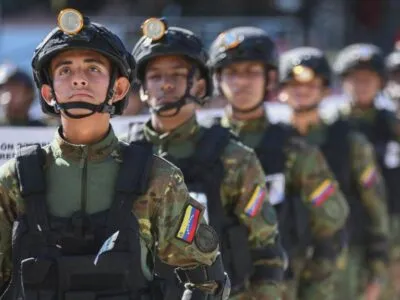 Сможет ли армия Венесуэлы противостоять нападению США? 5 1e7b2440 c4a5 11f0 b1f8 8b57d1c9aaed.jpg Новости BBC Венесуэла