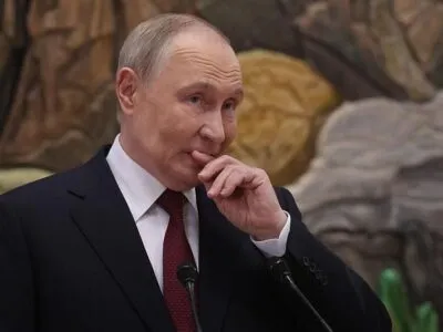 Не проект договора, а «набор вопросов» для обсуждения. Что Владимир Путин сказал о плане США по окончанию войны в Украине 7 2f08d600 cbb6 11f0 9dec 8913bb28cd81.jpg Новости BBC Владимир Путин