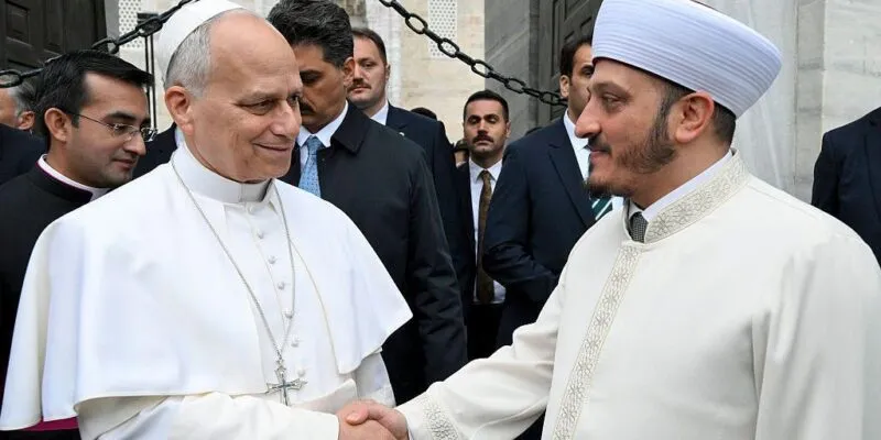 304d72c0 cd5d 11f0 826f 791b250e95cd.jpg Новости BBC Голубая мечеть, Папа Римский, Стамбул