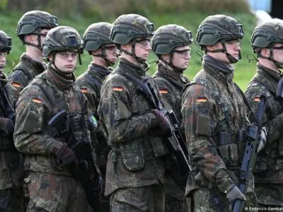 У тысяч будущих призывников в Германии - второе гражданство РФ или Казахстана 4 74725944 403 1.jpg 1 Deutsche Welle германия