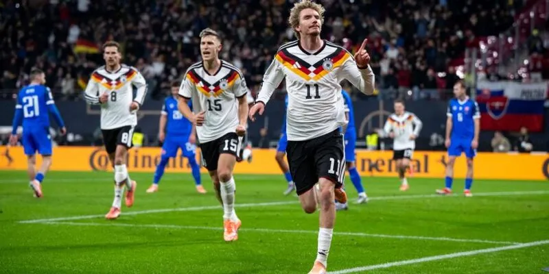 74783907 403.jpg Deutsche Welle сборная Германии