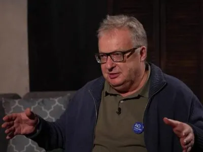 74823838 403.jpg Deutsche Welle Андрей Волна, Хирург