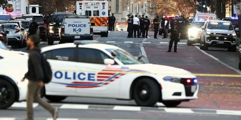 Стрельба в Вашингтоне недалеко от Белого дома: двое бойцов Нацгвардии в критическом состоянии, нападавший задержан 1 7bcb3fe0 cb08 11f0 b7a4 fb82e55d26db 11.jpg 11 Новости BBC Вашингтон