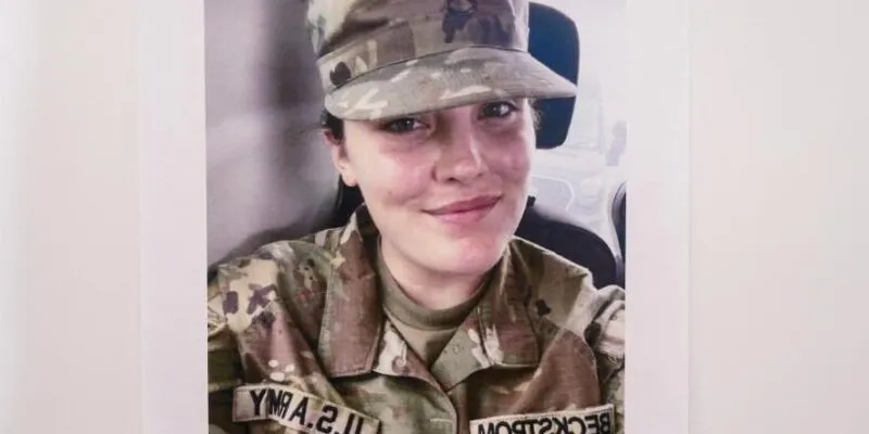 Скончалась военнослужащая Национальной гвардии США, пострадавшая при стрельбе в Вашингтоне 1 eb0bc470 cbed 11f0 8148 abfd71e9b5e1 1.jpg 1 Новости BBC стрельба