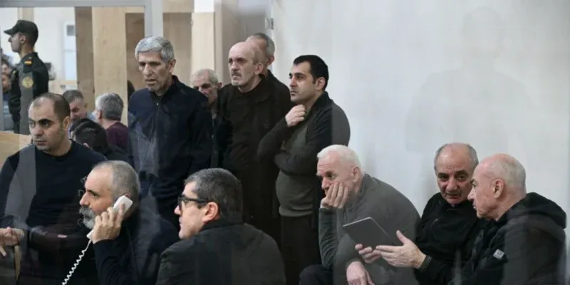 Прокуратура Азербайджана требует длительных сроков заключения для 15 лидеров Нагорного Карабаха 1 nk trial 11 14 2025 e1763237258471 новости OC Media, Азербайджан, Араик Арутюнян, нагорно-карабахский конфликт, Нагорный Карабах