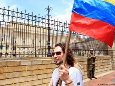 Конгресс Колумбии запретил наемничество на фоне участия ее граждан в войне в Украине 4 35990298 403.jpg Deutsche Welle колумбия