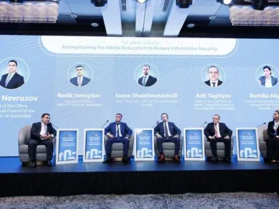В Баку состоялся азербайджано-грузинский медиа-форум с участием проправительственных деятелей обеих стран 5 3o6a3580 новости OC Media, RSF, Бидзина Иванишвили, грузия-азербайджан, медиа-форум, Мзия Амаглобели, Репортеры без границ, форум