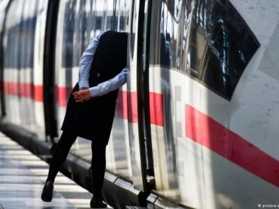 49138201 403.jpg Deutsche Welle авиарейсы