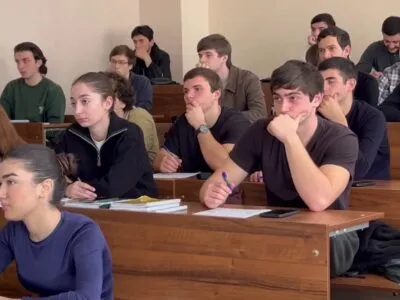 4b82080f714f6fa5f6267282e0296cfb xl новости Jam News, JamNews, абхазские студенты, воинский учет, война в Украине, Грузия-Россия