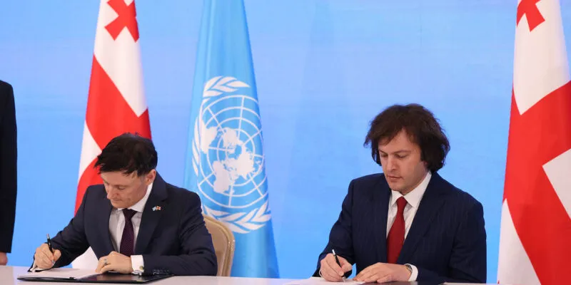 Правительство Грузии и ООН подписали соглашение о сотрудничестве на 2026-2030 годы 1 595928892 1260872166073794 840572783917348776 n новости Грузия. ООН, Дидье Требюк, Ираклий Кобахидзе, премьер Грузии