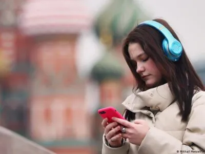 61712584 403.jpg Deutsche Welle смартфон