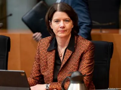 Спецслужба: в Германии рекордное число случаев шпионажа и диверсий 5 63596528 403.jpg Deutsche Welle шпионаж