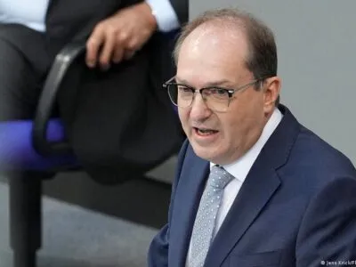 74156844 403.jpg Deutsche Welle Александер Добриндт