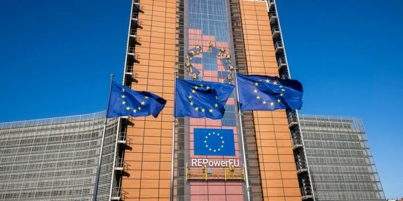 Politico: ЕС внесет Россию в финансовый черный список 1 74718159 403.jpg Deutsche Welle Россия-ЕС