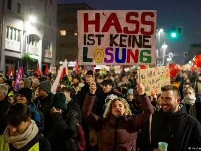 Молодое поколение АдГ стартует на фоне потери доверия правительства 6 74954916 403.jpg Deutsche Welle АдГ