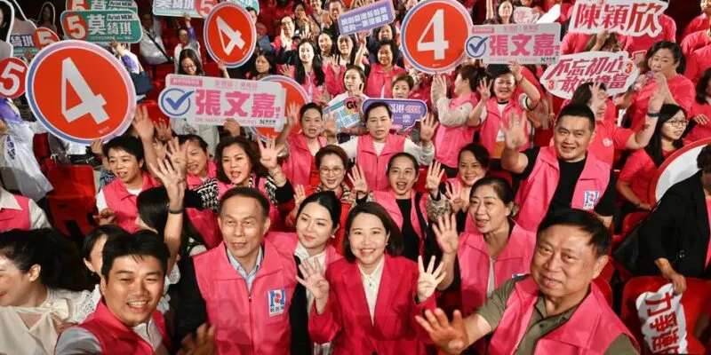 Выборы в Гонконге: баллотироваться могут только "патриоты" 1 74975471 403.jpg Deutsche Welle Гонконг