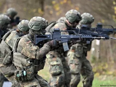 Что политики ФРГ говорят об идее участия бундесвера в обеспечении мира в Украине 6 75028370 403.jpg Deutsche Welle ФРГ