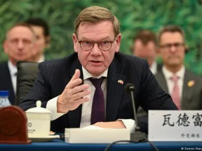 Глава МИД ФРГ в Китае подчеркнул важность справедливой торговли 2 75053885 403.jpg Deutsche Welle Мерц