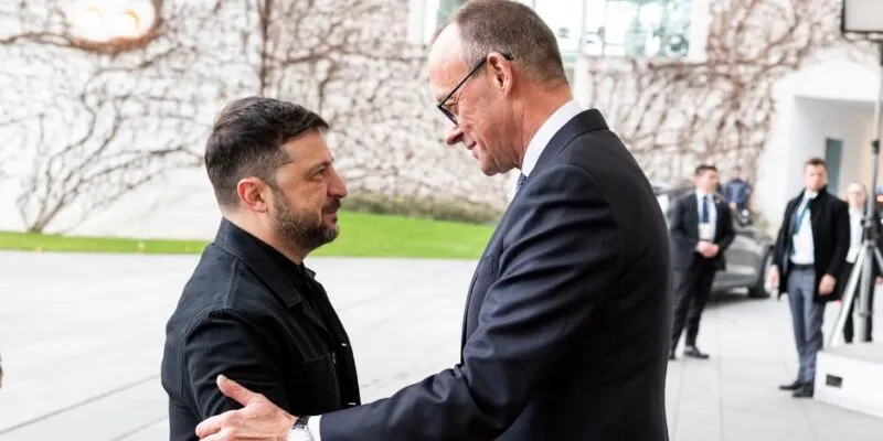 Германия: Мирное соглашение - условие отправки "международных сил" в Украину 1 75168171 403.jpg Deutsche Welle германия