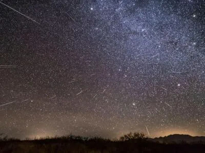 Геминиды-2025: где и когда наблюдать самый яркий зимний звездопад? 5 80b5a9e0 99ba 11ee a273 69f27d56f6d6.jpg Новости BBC звездопад