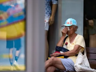 В ожидании экстремальной жары в Испании оборудуют сеть климатических убежищ 10 8633a530 db7a 11f0 b5d0 e9a8f87cff6a.jpg Новости BBC Испания