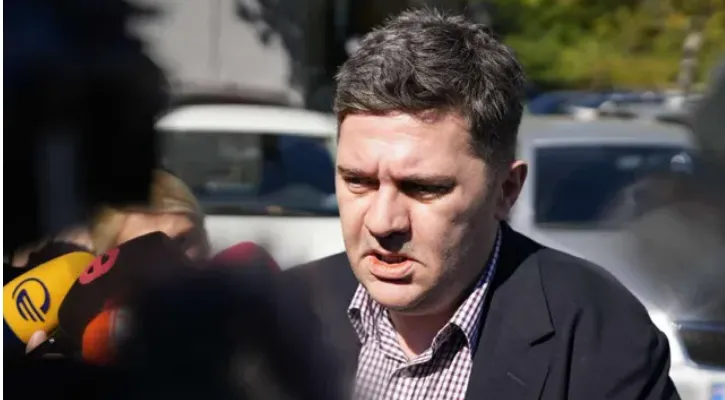 axalaia новости Бачо Ахалая, свержение власти, тбилисский городской суд