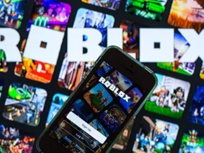 Серьезная потеря для детей? Что такое Roblox и почему российские власти его заблокировали 3 df611bb0 d1e3 11f0 83ff 0383302aed5b.jpg Новости BBC Roblox