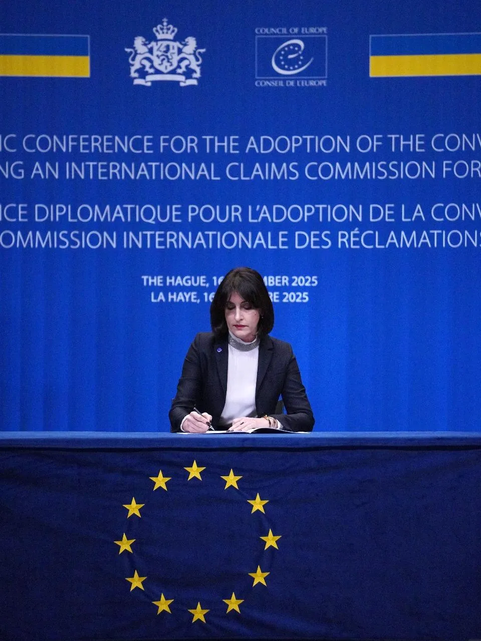 Глава МИД Грузии: Украина должна иметь инструменты для компенсации ущерба от войны России 2 podpis ukraina новости возмещение ущерба Украине, война в Украине, Глава МИД Грузии, Грузия-Украина, конвенция по Украине, Мака Бочоришвили, международная конвенция по Украине, МИД Грузии