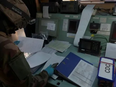 Франция задержала в Средиземном море предполагаемый танкер российского теневого флота. Что известно 2 1f0e1da0 f7b7 11f0 9746 bbf190b04917 3.jpg 3 Новости BBC танкеры