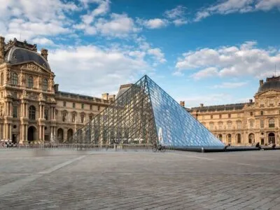 75052828 403.jpg Deutsche Welle Лувр