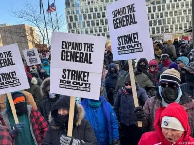 Миннеаполис против расправ ICE над мигрантами 2 75653523 403.jpg Deutsche Welle Миннеаполис