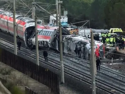 7f990d50 f524 11f0 ba75 29a1bdf58498 4.jpg 4 Новости BBC трагедия в Испании