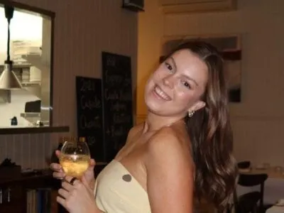 Заморозка яйцеклеток избавляет от спешки в поисках партнера, утверждают представительницы поколения Z. Но есть ли гарантия успеха? 5 dd465ff0 e0b3 11f0 902d 59ae24c9d070.jpg Новости BBC яйцеклетки