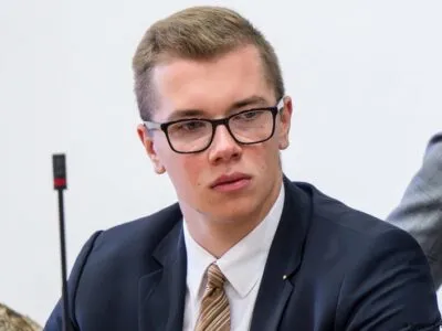 Политик правопопулистской АдГ Халемба приговорен к крупному штрафу 7 67254889 403.jpg Deutsche Welle АдГ, Даниэль Халемба