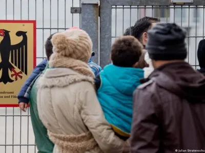 Выросло число беженцев, добровольно вернувшихся свои страны из ФРГ 2 73700275 403.jpg Deutsche Welle беженцы
